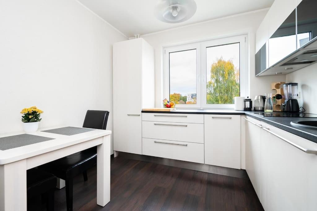 Convenient Close To Airport And Old Town Appartement Tallinn